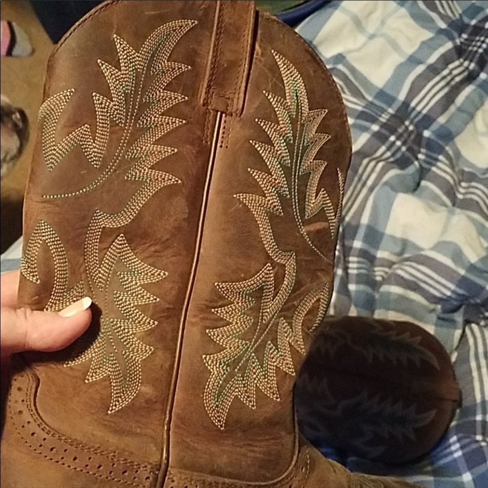 Ariat super comfy like new boots!
